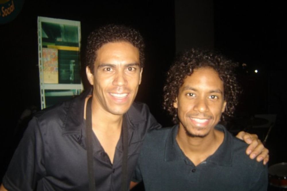 João Viana e Brother ED
